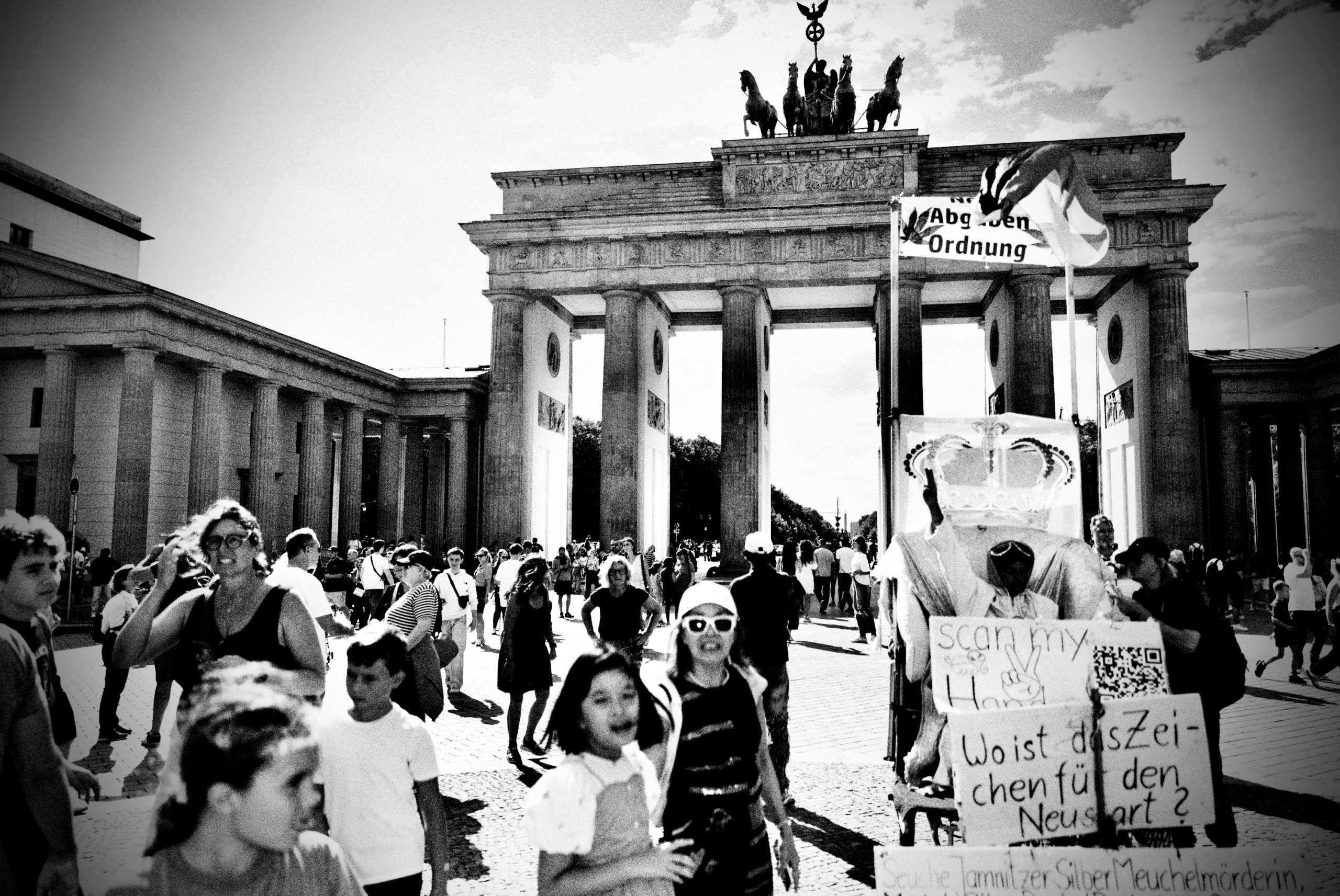 Sascha Büttner Leica Fotografie Berlin Dérive! (2026)